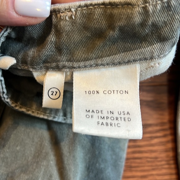 Grlfrnd Maxwell Camo Renegade Crop. Size 27 - Picture 2 of 4